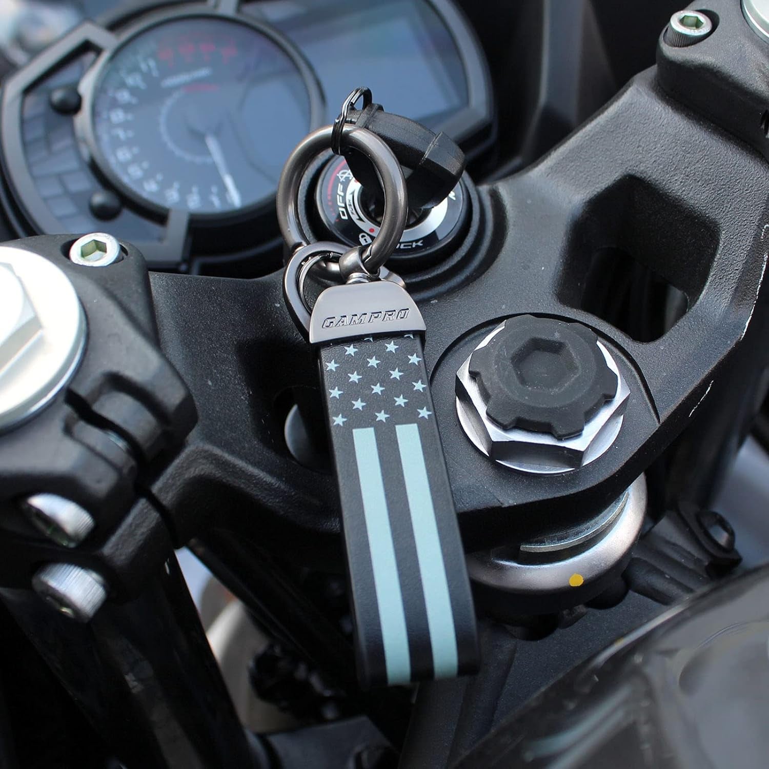 American Flag Car Keychain Accessories with Zinc Alloy Suit for Chevrolet, Ford, Buick, Jeep