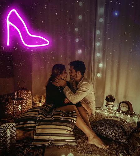 Neon Sign High Heels Neon Lights LED Signs, Battery or USB Powered Light up Neon Signs for Wall Decor for Bedroom, Kids Room, Living Room, Bar, Party, Christmas, Wedding (Pink)